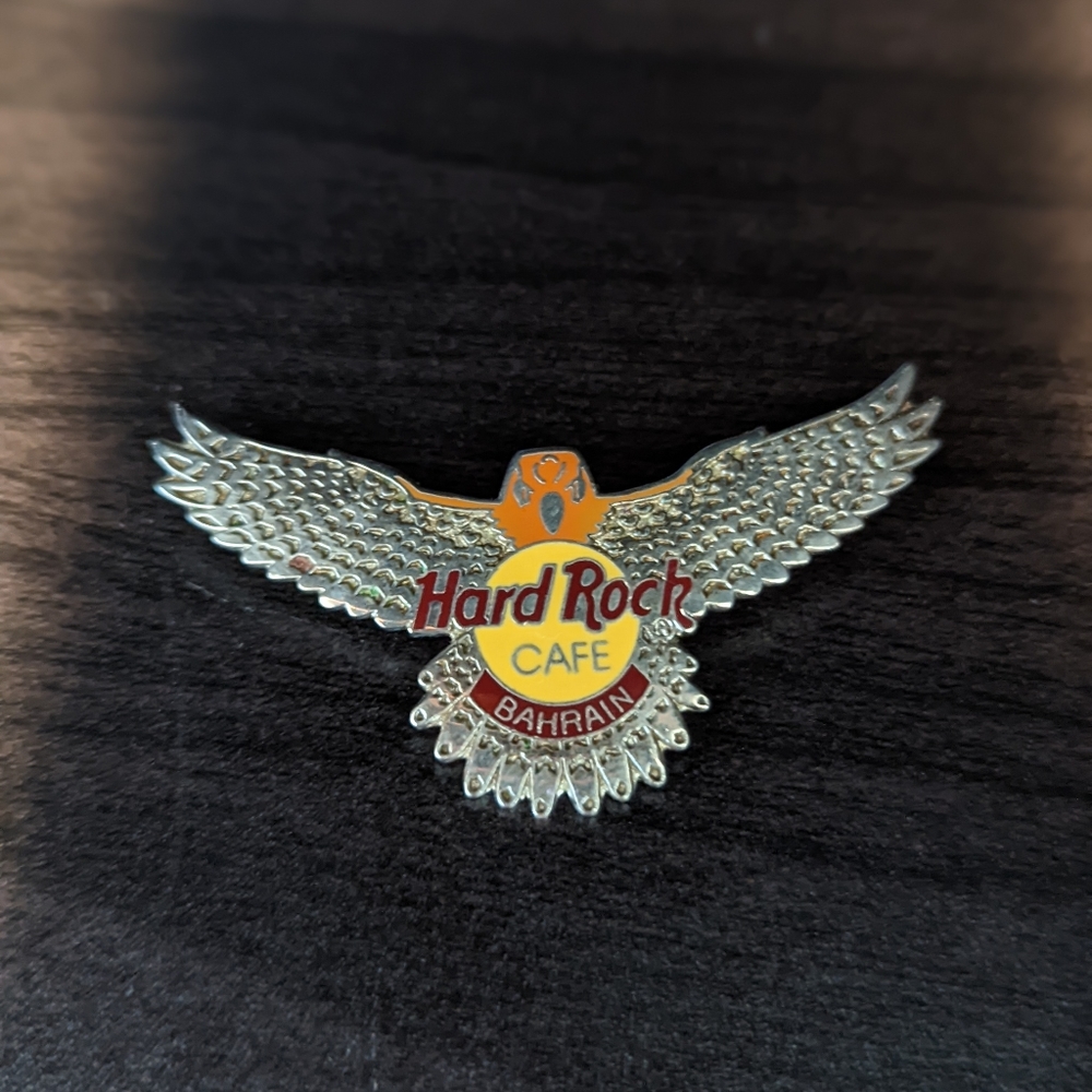 Hard Rock Cafe Bahrain pin